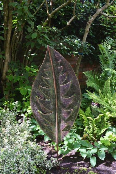 Pc_open_leaf