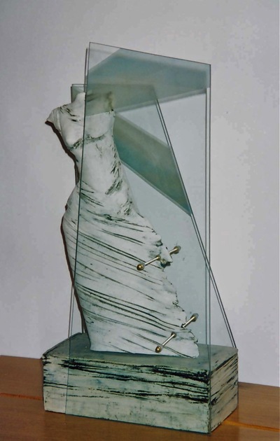 Draped_figure_4